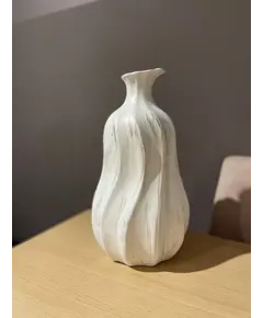 Medium pear vase